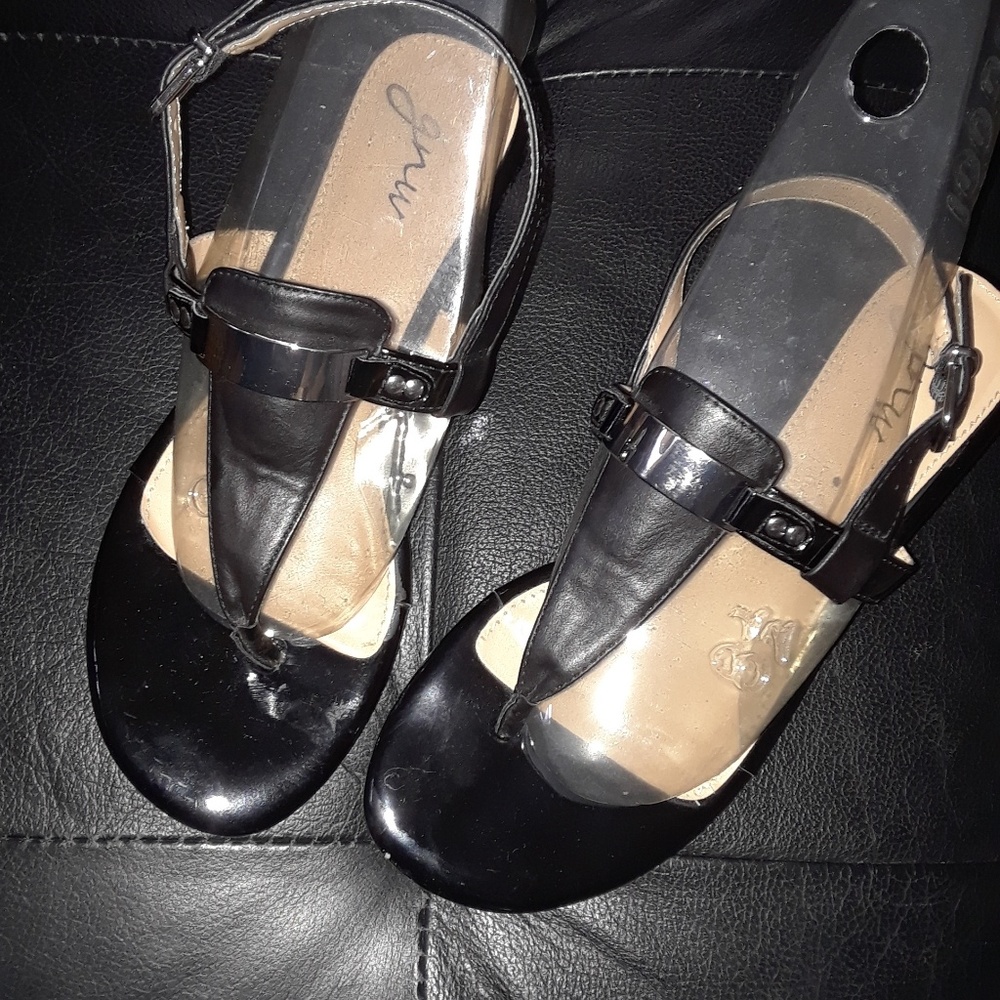 Thong Sandal by GNW